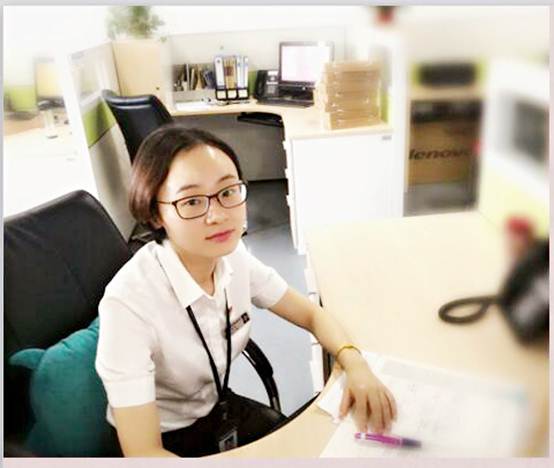 说明: C:\Users\Administrator\Desktop\黑眼圈里的责任与担当\工作照.jpg