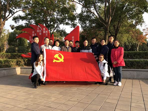 说明: C:\Users\lenovo\Desktop\QQ图片20191114090305.jpg